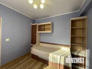 3-к квартира, вторичка, 59м2, 1/5 этаж