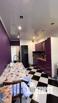 2-к квартира, вторичка, 61м2, 9/10 этаж