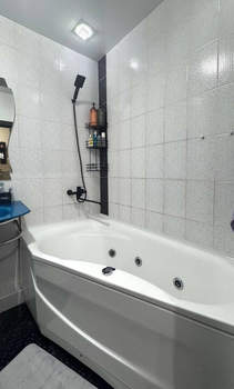 1-к квартира, вторичка, 46м2, 9/10 этаж