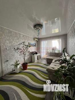 3-к квартира, вторичка, 74м2, 9/9 этаж