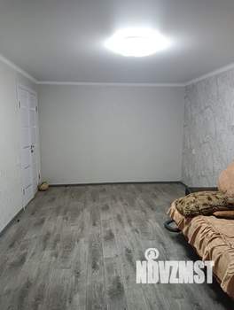 3-к квартира, вторичка, 60м2, 1/5 этаж