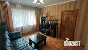 2-к квартира, вторичка, 52м2, 1/9 этаж