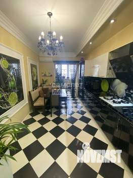 4-к квартира, вторичка, 173м2, 7/9 этаж