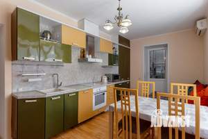 2-к квартира, вторичка, 70м2, 12/15 этаж