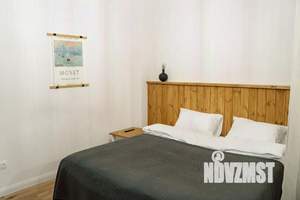 4-к квартира, вторичка, 130м2, 1/9 этаж