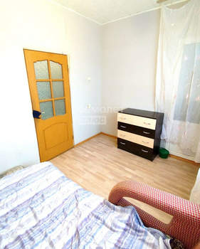 3-к квартира, вторичка, 58м2, 6/9 этаж