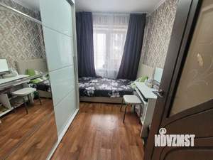4-к квартира, вторичка, 61м2, 3/5 этаж
