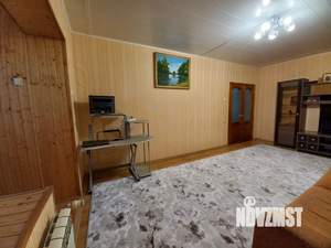 2-к квартира, вторичка, 63м2, 1/9 этаж