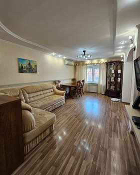 3-к квартира, вторичка, 68м2, 1/4 этаж