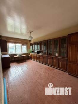 3-к квартира, вторичка, 62м2, 5/5 этаж