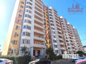 2-к квартира, вторичка, 52м2, 1/12 этаж
