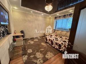 2-к квартира, вторичка, 52м2, 1/9 этаж