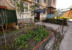 4-к квартира, вторичка, 59м2, 5/5 этаж