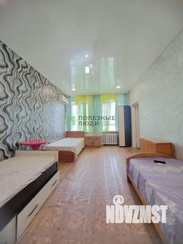 2-к квартира, вторичка, 65м2, 1/9 этаж