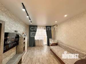 2-к квартира, вторичка, 64м2, 1/9 этаж