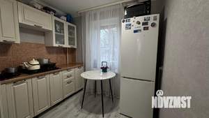 2-к квартира, вторичка, 42м2, 4/5 этаж