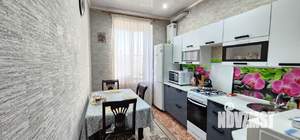 2-к квартира, вторичка, 57м2, 1/3 этаж