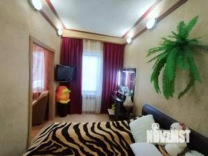 3-к квартира, вторичка, 63м2, 1/1 этаж