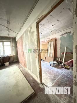 2-к квартира, вторичка, 46м2, 1/5 этаж