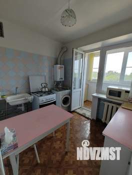 2-к квартира, вторичка, 42м2, 5/5 этаж