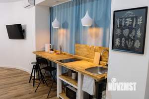 4-к квартира, вторичка, 130м2, 1/9 этаж
