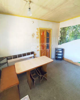 3-к квартира, вторичка, 52м2, 1/1 этаж