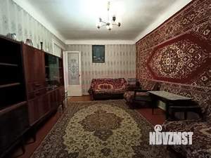 3-к квартира, вторичка, 58м2, 2/5 этаж