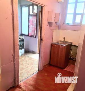 3-к квартира, вторичка, 23м2, 1/1 этаж