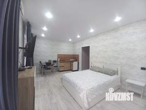 2-к квартира, вторичка, 60м2, 1/9 этаж