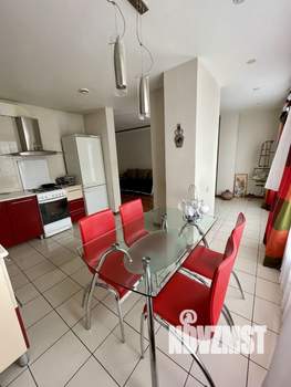 4-к квартира, вторичка, 91м2, 2/5 этаж