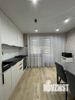 3-к квартира, вторичка, 63м2, 1/5 этаж