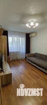 3-к квартира, вторичка, 58м2, 3/5 этаж