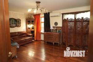3-к квартира, вторичка, 78м2, 2/4 этаж