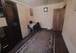 2-к квартира, вторичка, 45м2, 1/5 этаж