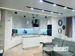 3-к квартира, вторичка, 105м2, 10/10 этаж