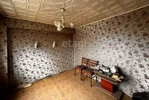 4-к квартира, вторичка, 59м2, 5/5 этаж