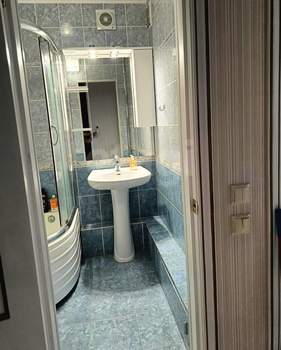 2-к квартира, вторичка, 53м2, 9/9 этаж