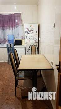 3-к квартира, вторичка, 65м2, 1/9 этаж