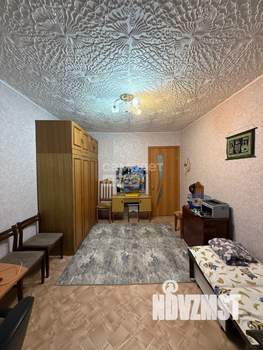 2-к квартира, вторичка, 49м2, 1/5 этаж