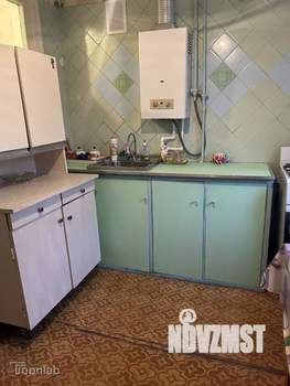 2-к квартира, вторичка, 43м2, 3/3 этаж