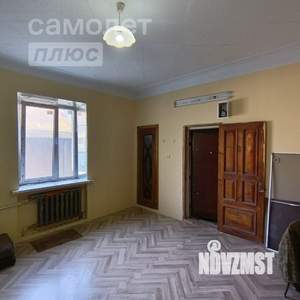 2-к квартира, вторичка, 36м2, 1/2 этаж