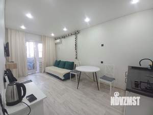 2-к квартира, вторичка, 60м2, 1/9 этаж