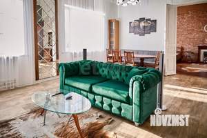 2-к квартира, вторичка, 100м2, 3/3 этаж