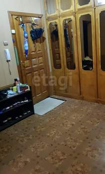 3-к квартира, вторичка, 65м2, 1/9 этаж