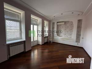 3-к квартира, вторичка, 127м2, 3/9 этаж