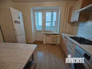 3-к квартира, вторичка, 65м2, 2/5 этаж