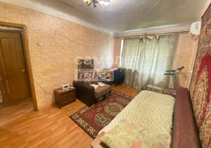 2-к квартира, вторичка, 42м2, 5/5 этаж