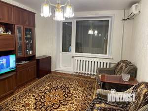 2-к квартира, вторичка, 52м2, 1/9 этаж