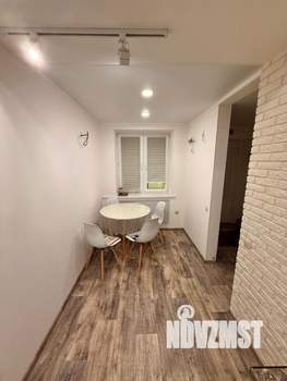 2-к квартира, вторичка, 56м2, 1/2 этаж