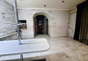 4-к квартира, вторичка, 99м2, 2/2 этаж